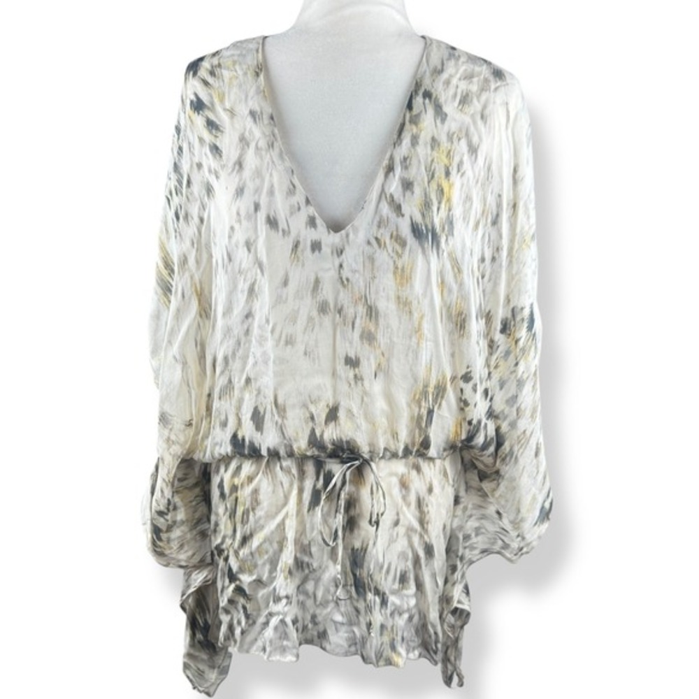 Karina Grimaldi Silk Animal Print Tunic Top Womens Size Medium Oversized Kimono